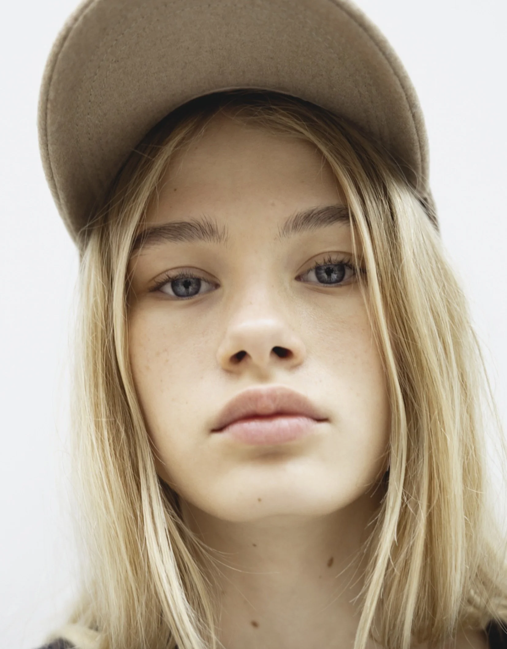 IKKS Junior - Hair & Makeup: Corinne Fouet