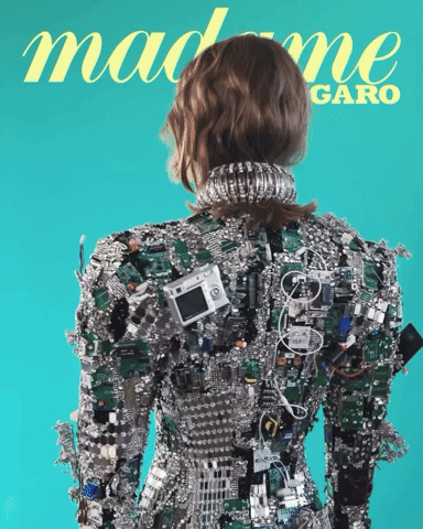 Madame Figaro - Bojana Tatarska - Stylist: Agnes Poulle