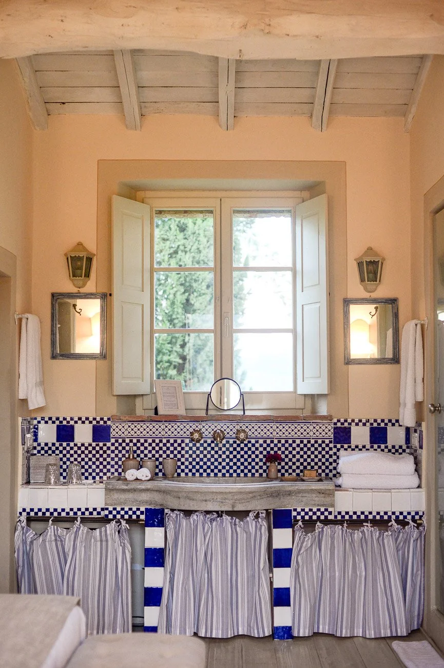 Lupaia Hotel 005.jpg