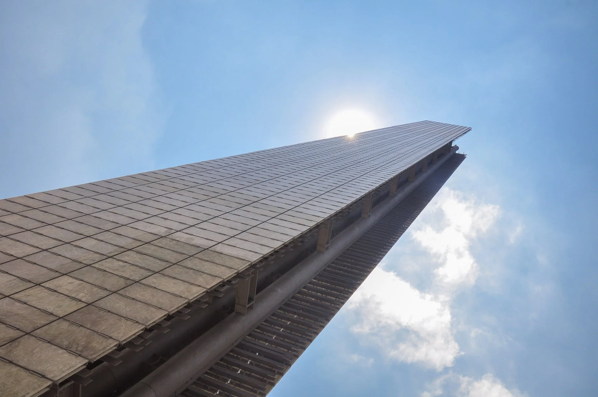 Estela de Luz — Mexico City’s Pillar of Light