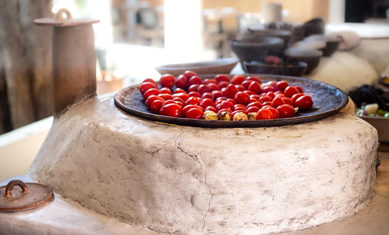 charring the tomatoes for the tomato puree 