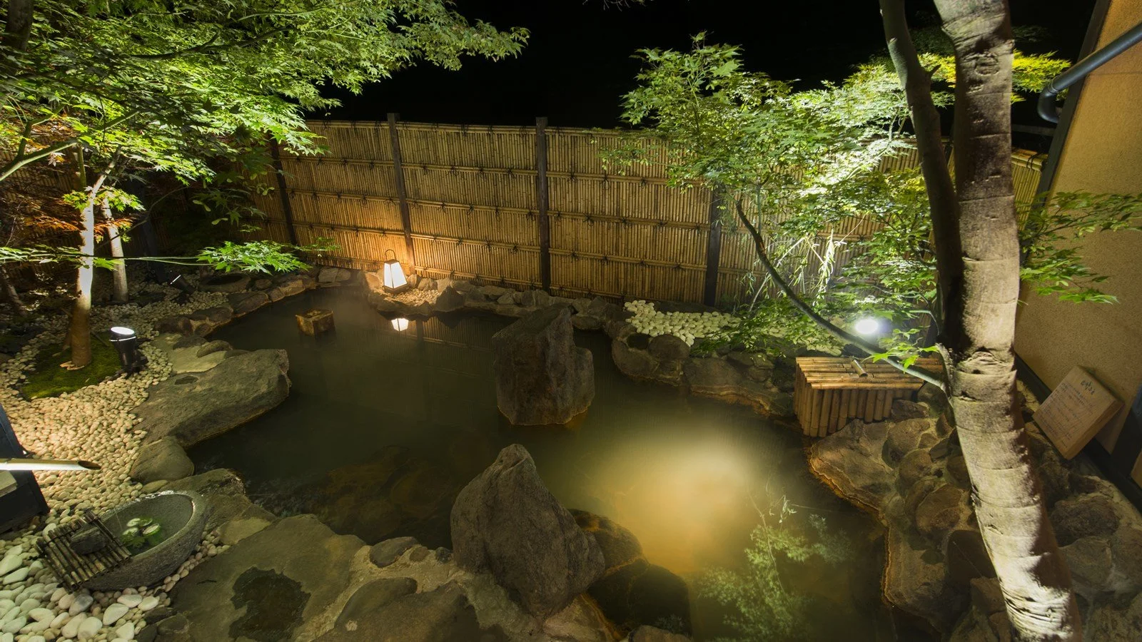 Takefue Ryokan Kyushu 020.jpg