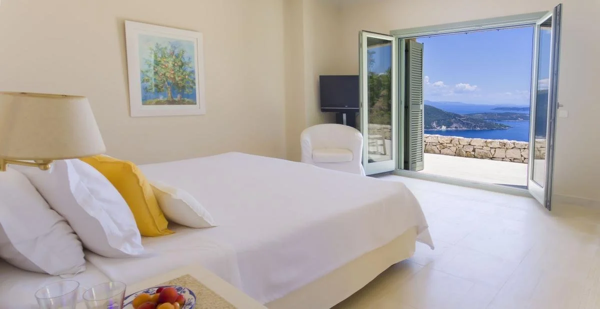 Margherita Dal Pra Lefkada Villa Eos_room_downstairs_left_2.jpg