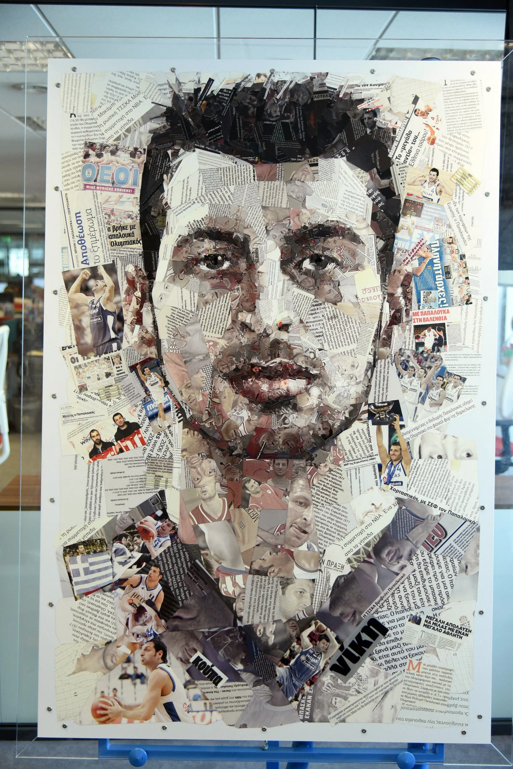 Charis Tsevis_The legends of Greek Basketball (16).jpg