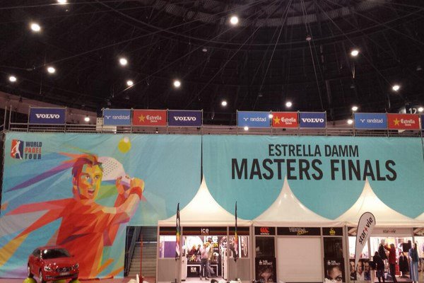 Charis Tsevis_Estrella Damm Padel Illustrations (30).jpg