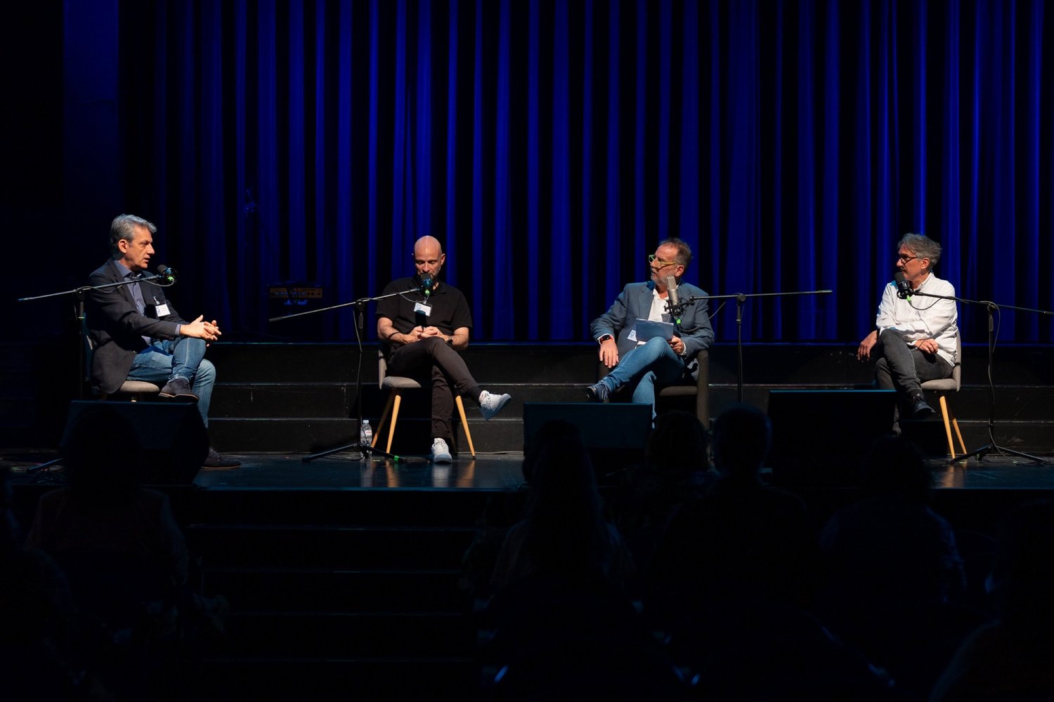 Charis Tsevis speaks on the panel ‘Design – Branding – Leadership: The New Way to Inspire’ at the Leonteio Alumni Association event in Athens