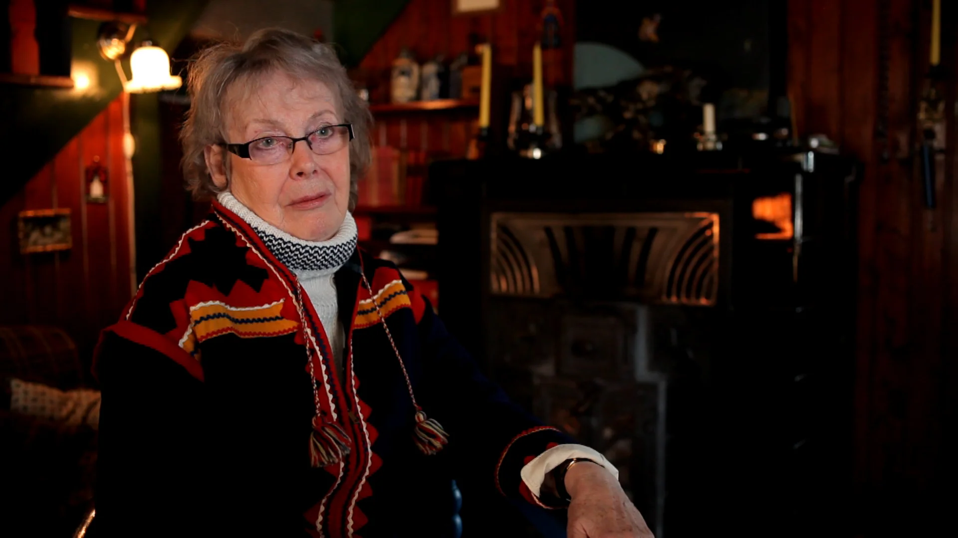 "DON'T TELL IT TO ANYONE!" (ERZÄHL ES NIEMANDEM!)