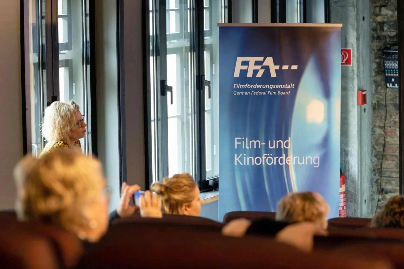 F@F: FFG kompakt - Ruth Strecker im Gespräch