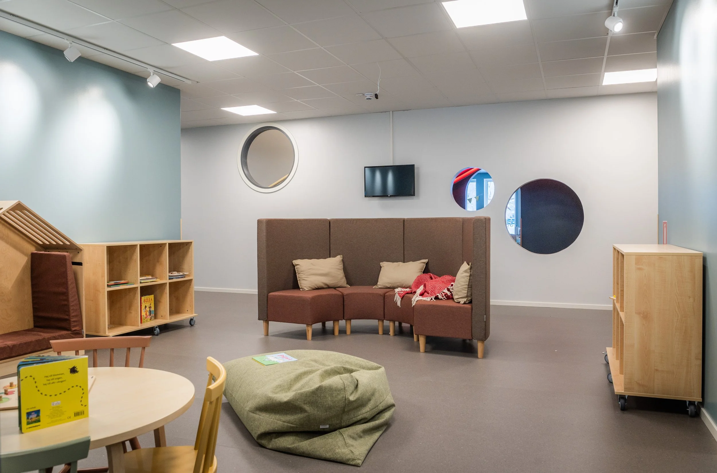 Biblotek Orrholmen Återbrukade Möbler Karlstad Kommun