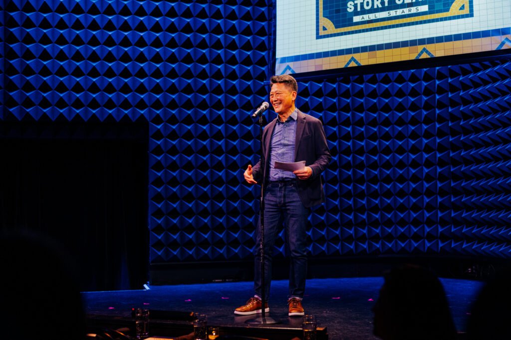 2025-kas-roarstoryslam-allstars-lowres-12-1024x683.jpg
