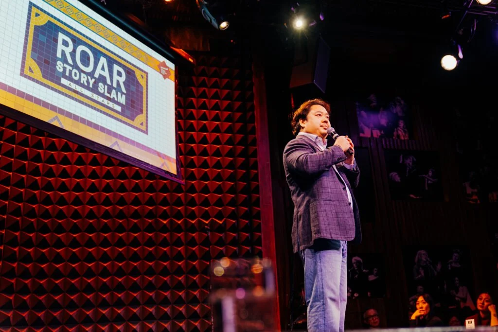 2025-kas-roarstoryslam-allstars-lowres-126-1024x683.jpg