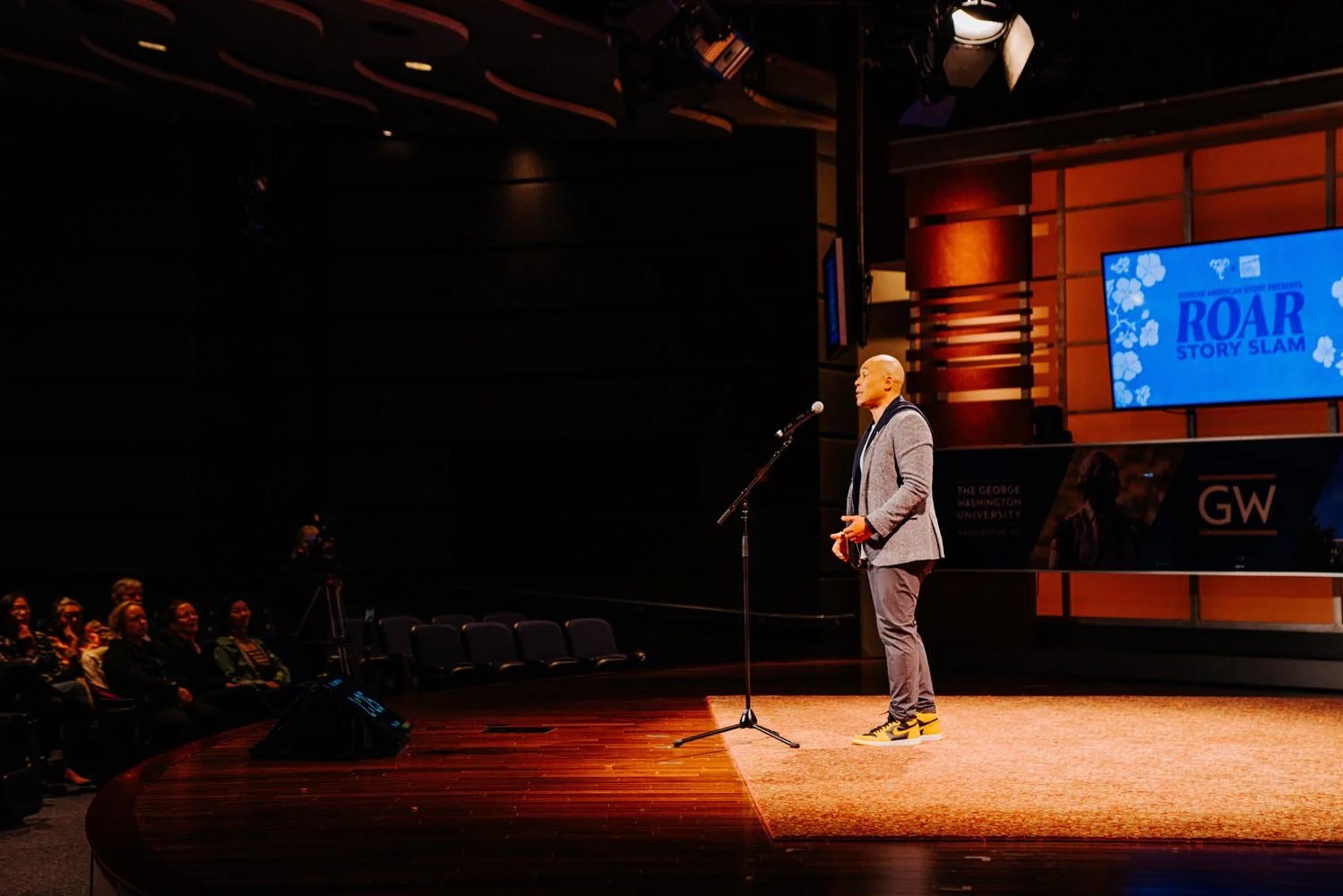 2024-roarstoryslam-dc-126.jpg