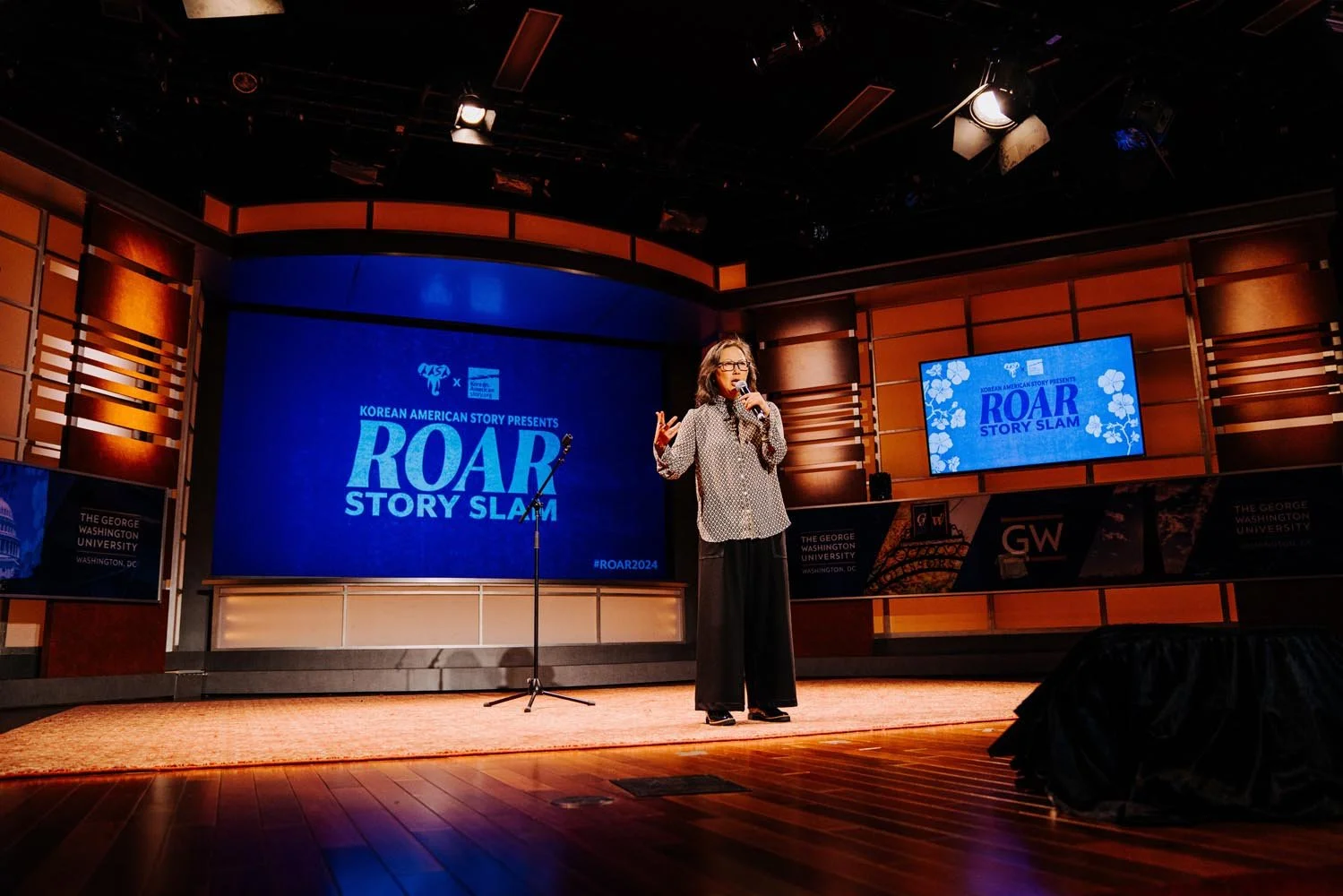 2024-roarstoryslam-dc-131.jpg