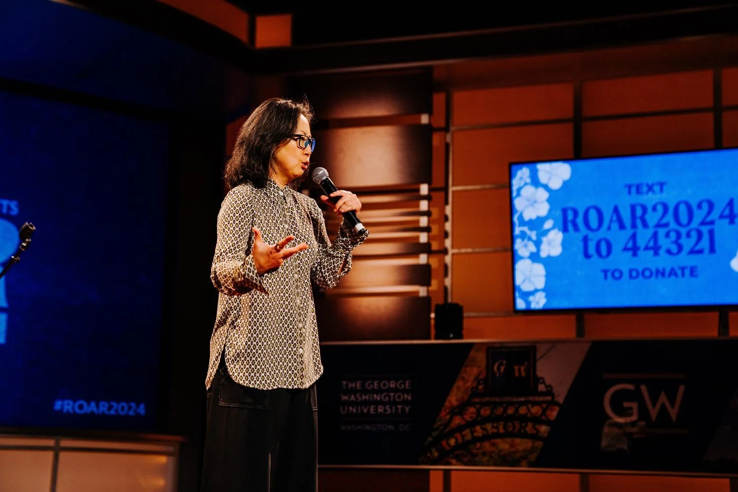 2024-roarstoryslam-dc-133.jpg
