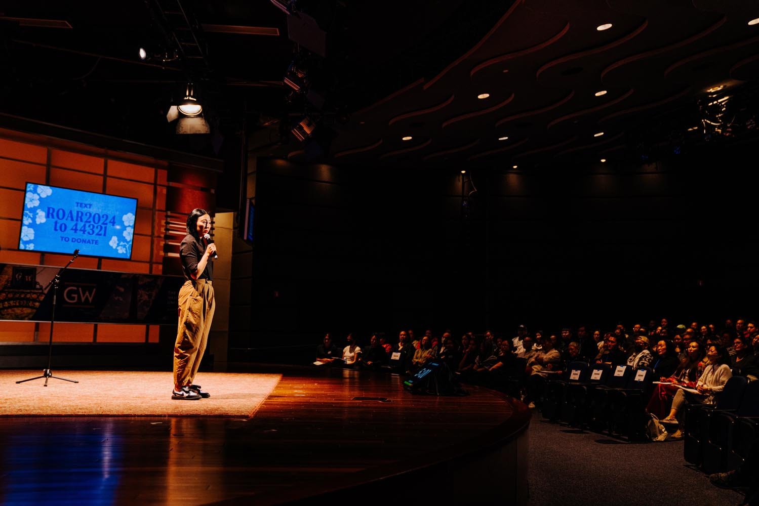 2024-roarstoryslam-dc-189.jpg