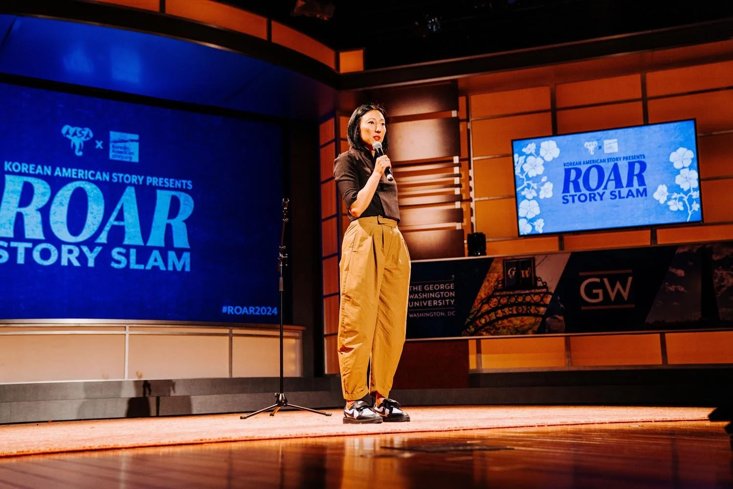 2024-roarstoryslam-dc-190.jpg