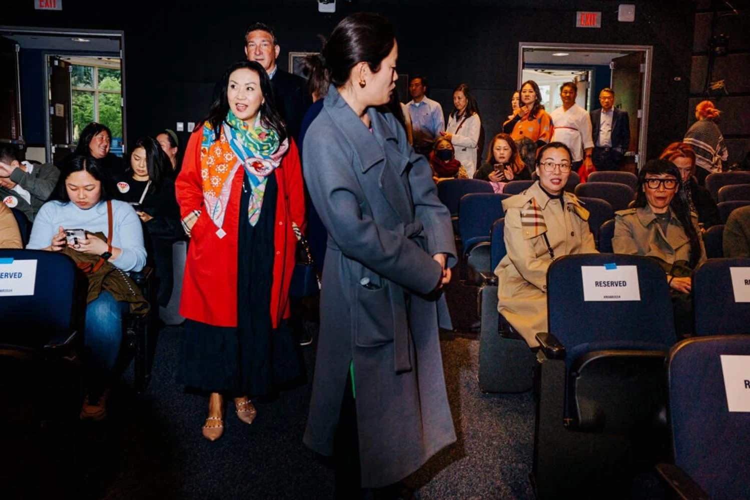 2024-roarstoryslam-dc-lowres-32-1024x683.jpg