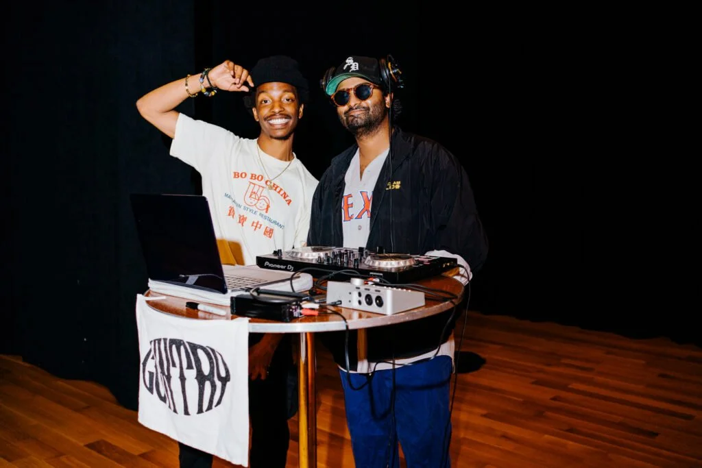 2023-houston-roarstoryslam-lowres-23-1024x683.jpg