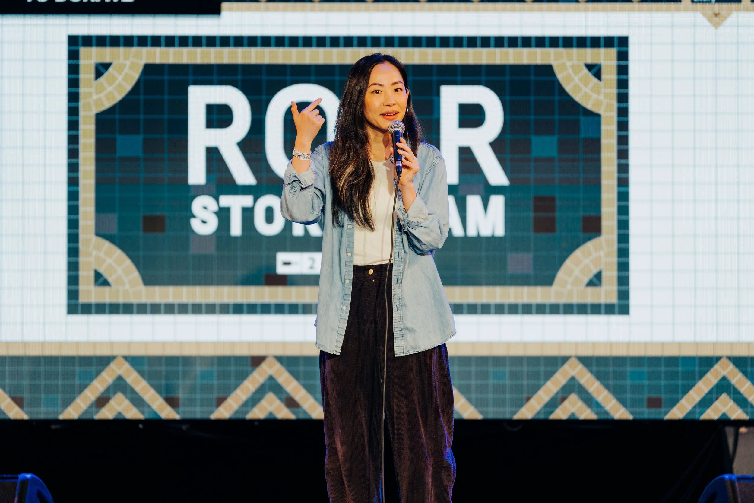 2026-roarstoryslam-nyc-web-39.jpg