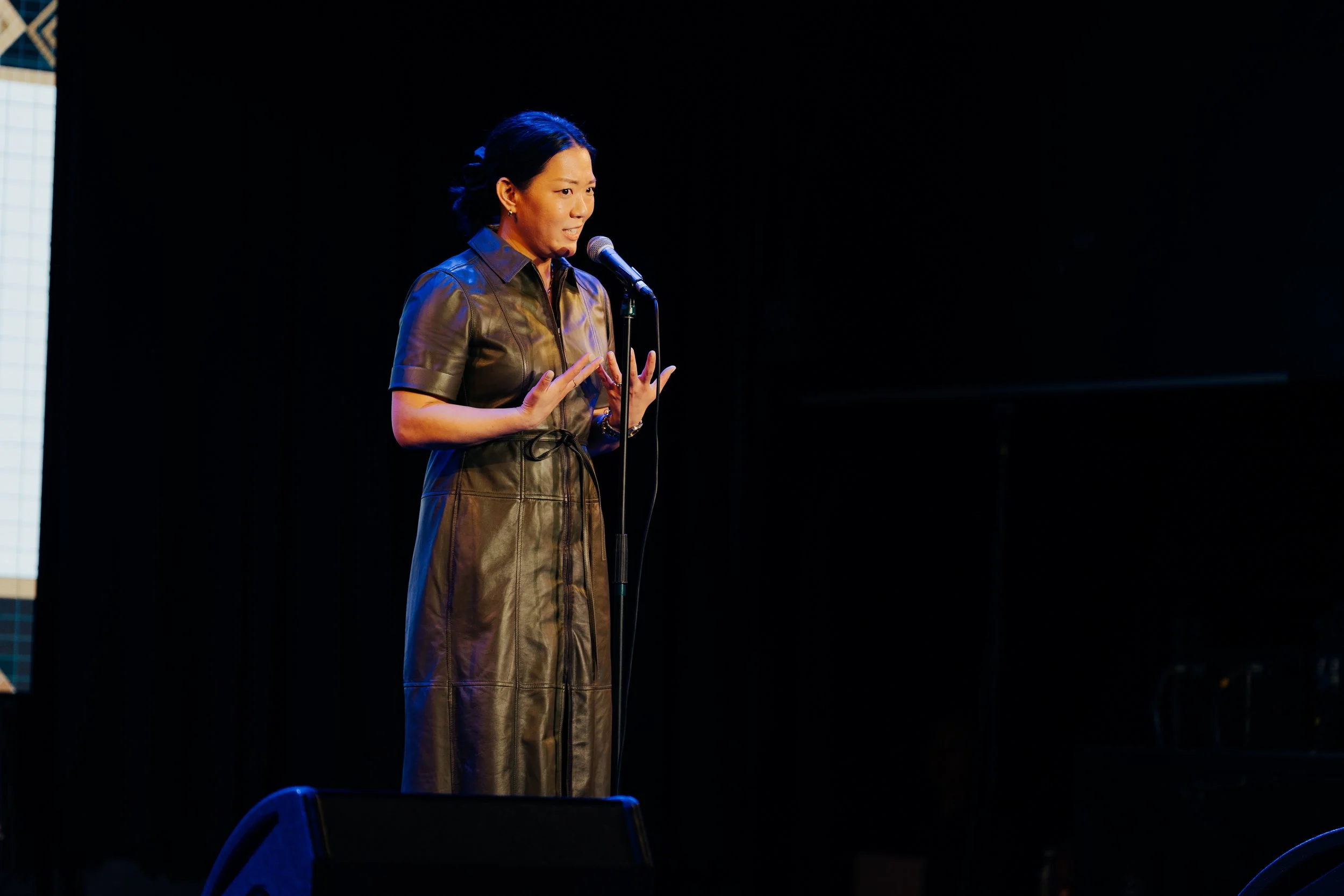 2026-roarstoryslam-nyc-web-56.jpg