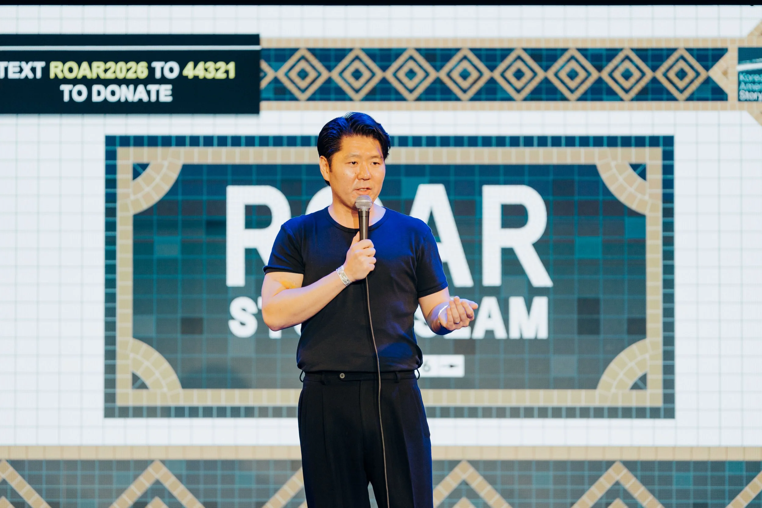 2026-roarstoryslam-nyc-web-77.jpg