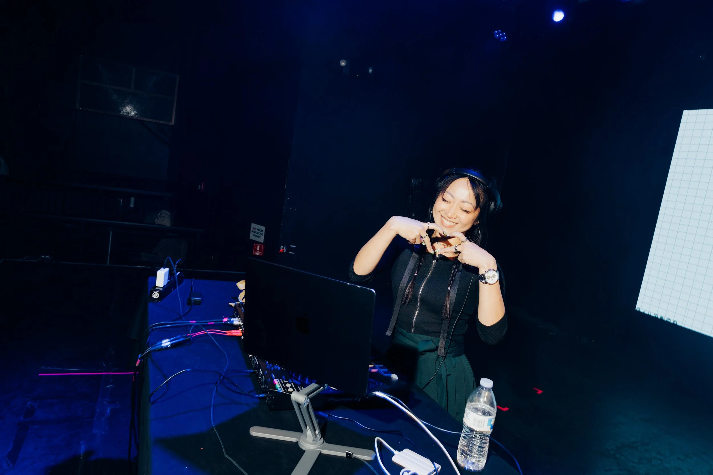 2026-roarstoryslam-nyc-web-161.jpg