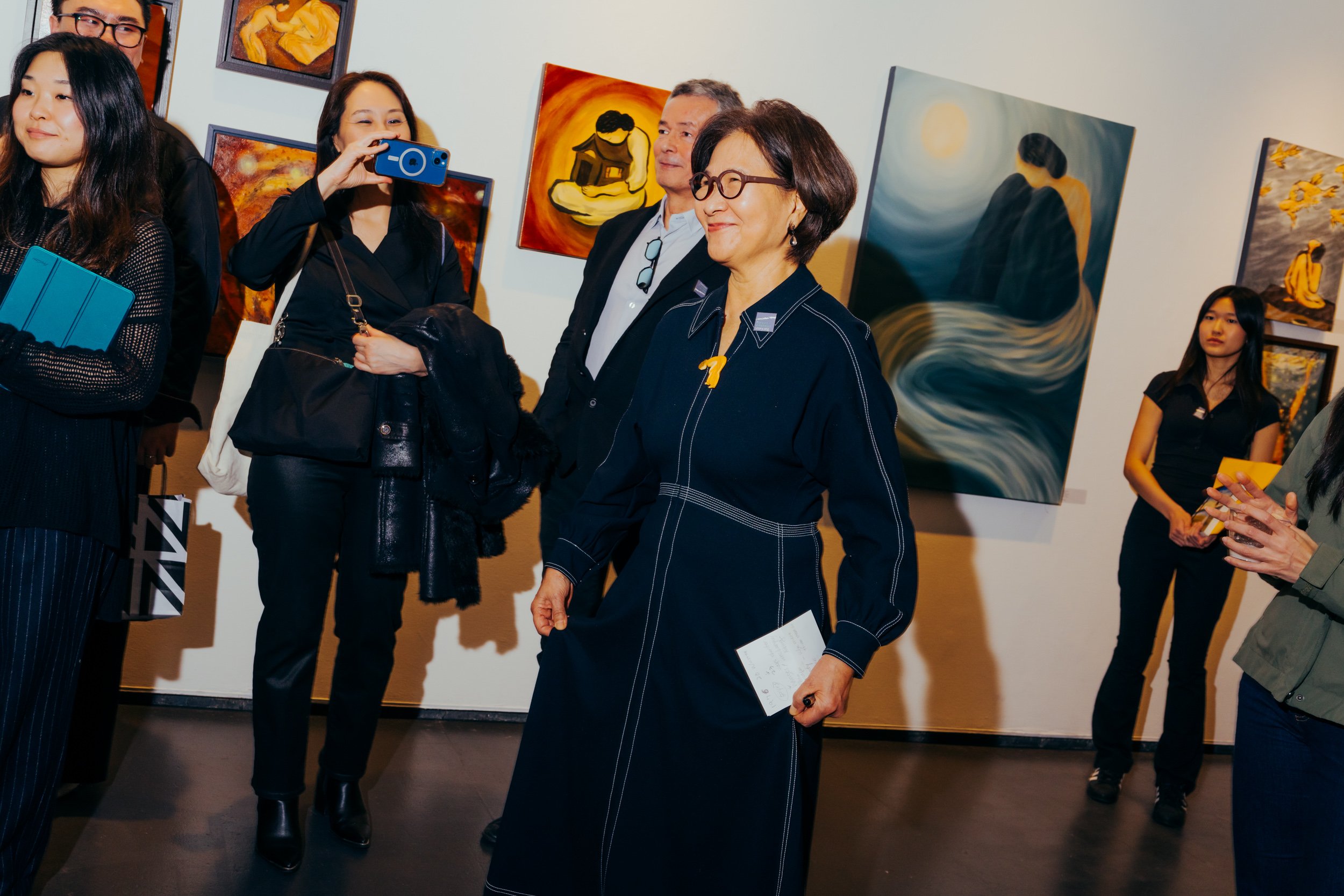 kas-wonsook-inthegarden-lowres-125.jpg