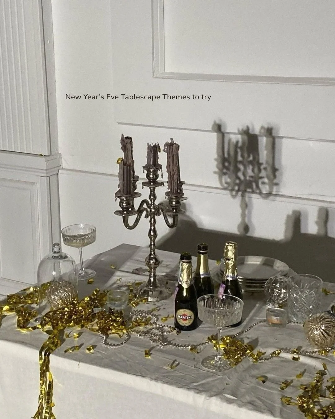 NYE tablescape inspo for Your Next Dinner Party ✨ Save for later. 

A New Year&rsquo;s Eve tablescape sets the tone for the entire night. Suggested themes are simple, chic, and intentional, proving that elevated hosting at home can feel just as glamo