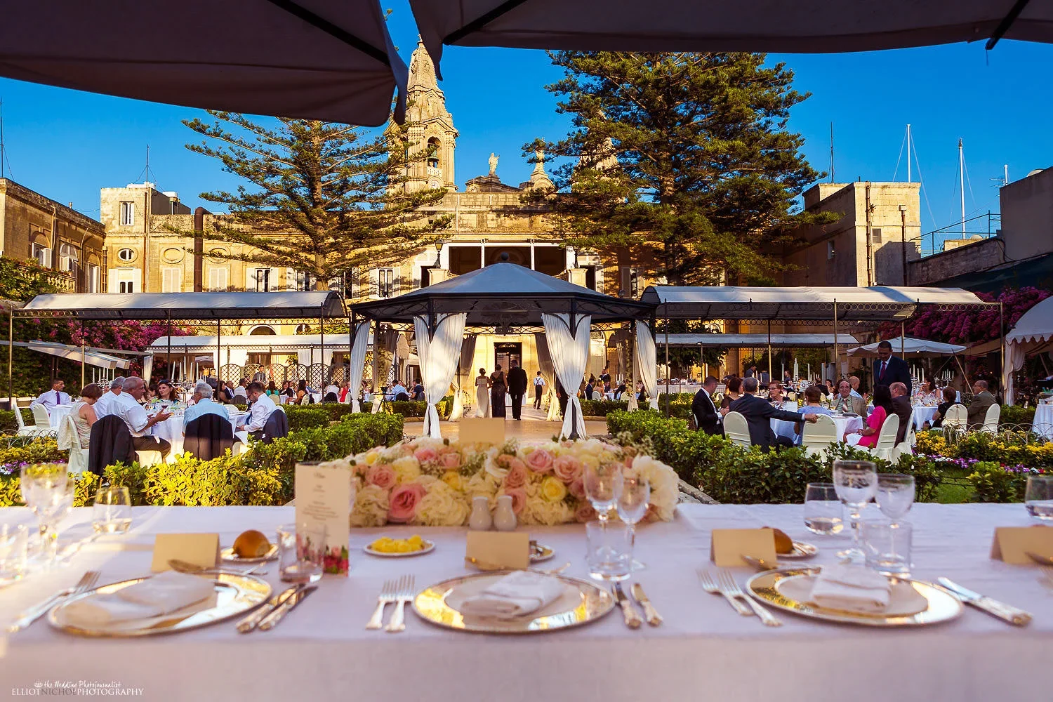 wedding-venue-garden-Palazzo-Parisio-Malta.webp