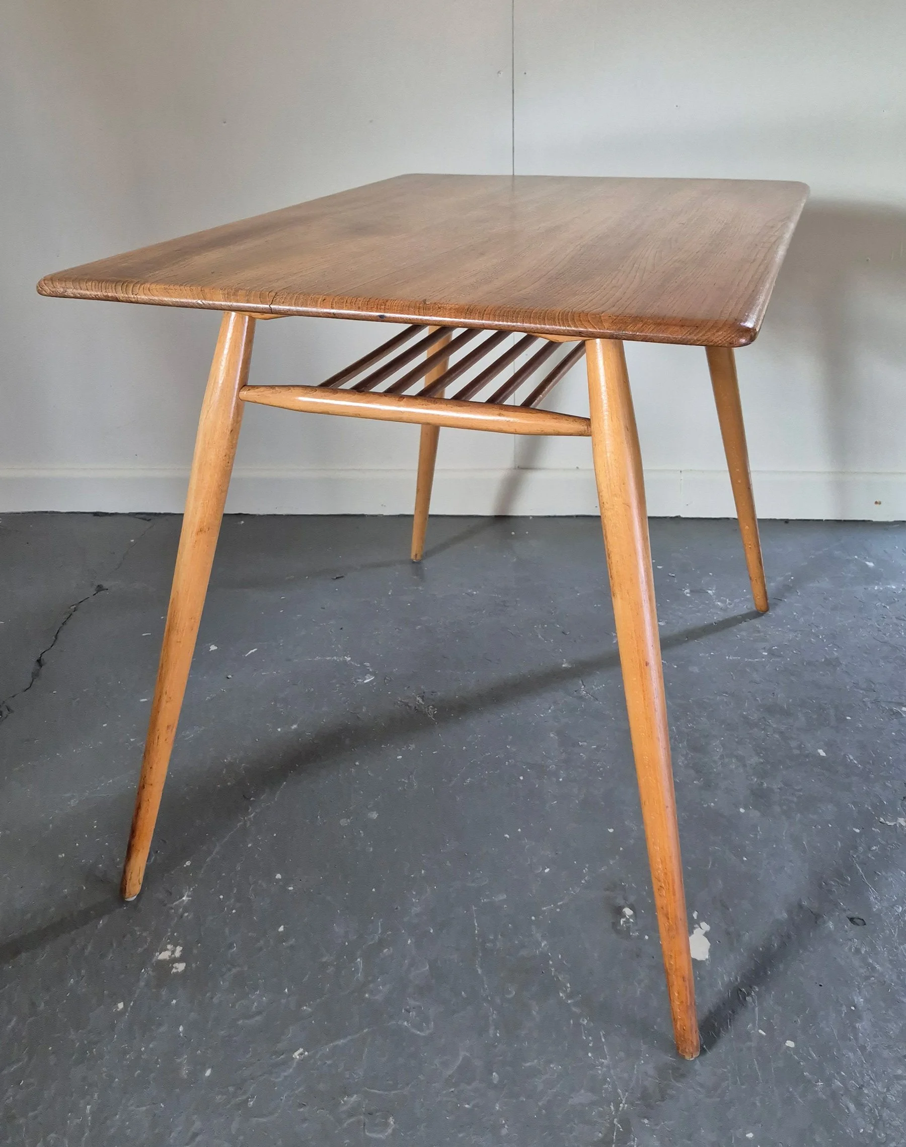 ercol-dining-table-7-norfolk-retro-4.7.25.jpg.jpg