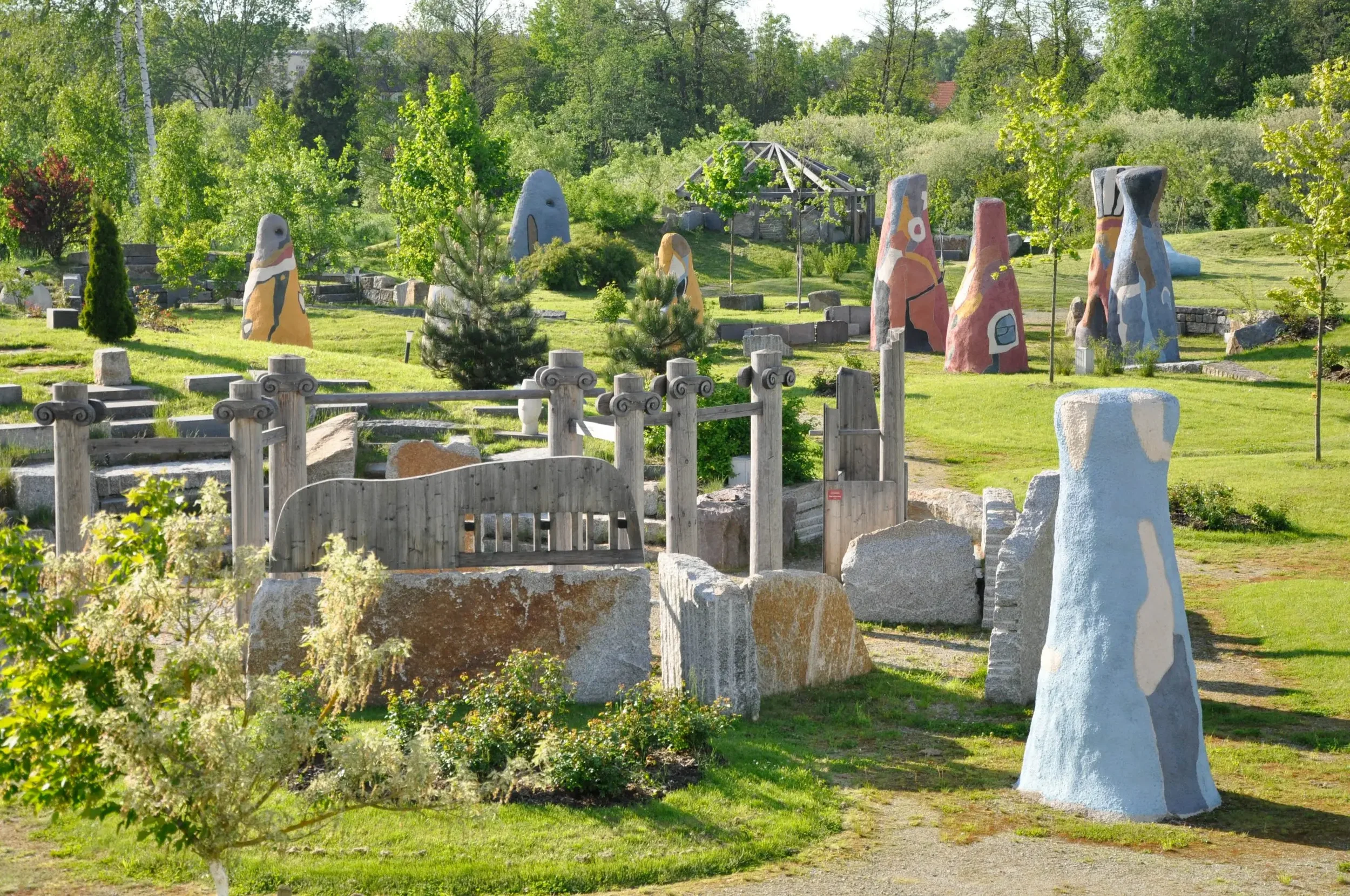 Skulpturenpark_Kunstmuseum Schrems.webp