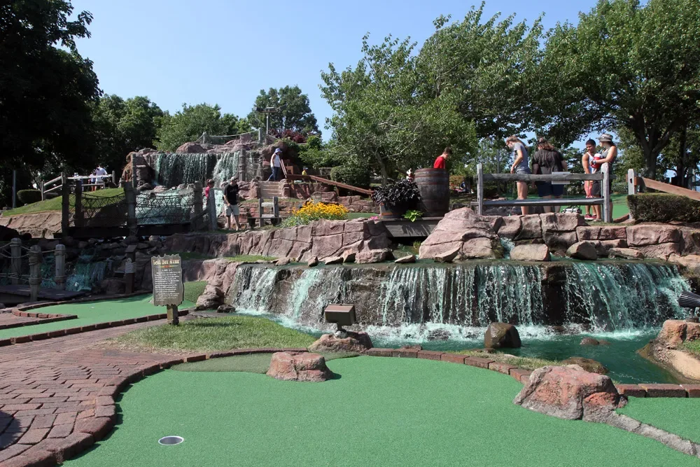 Pirates Cove Adventure Golf