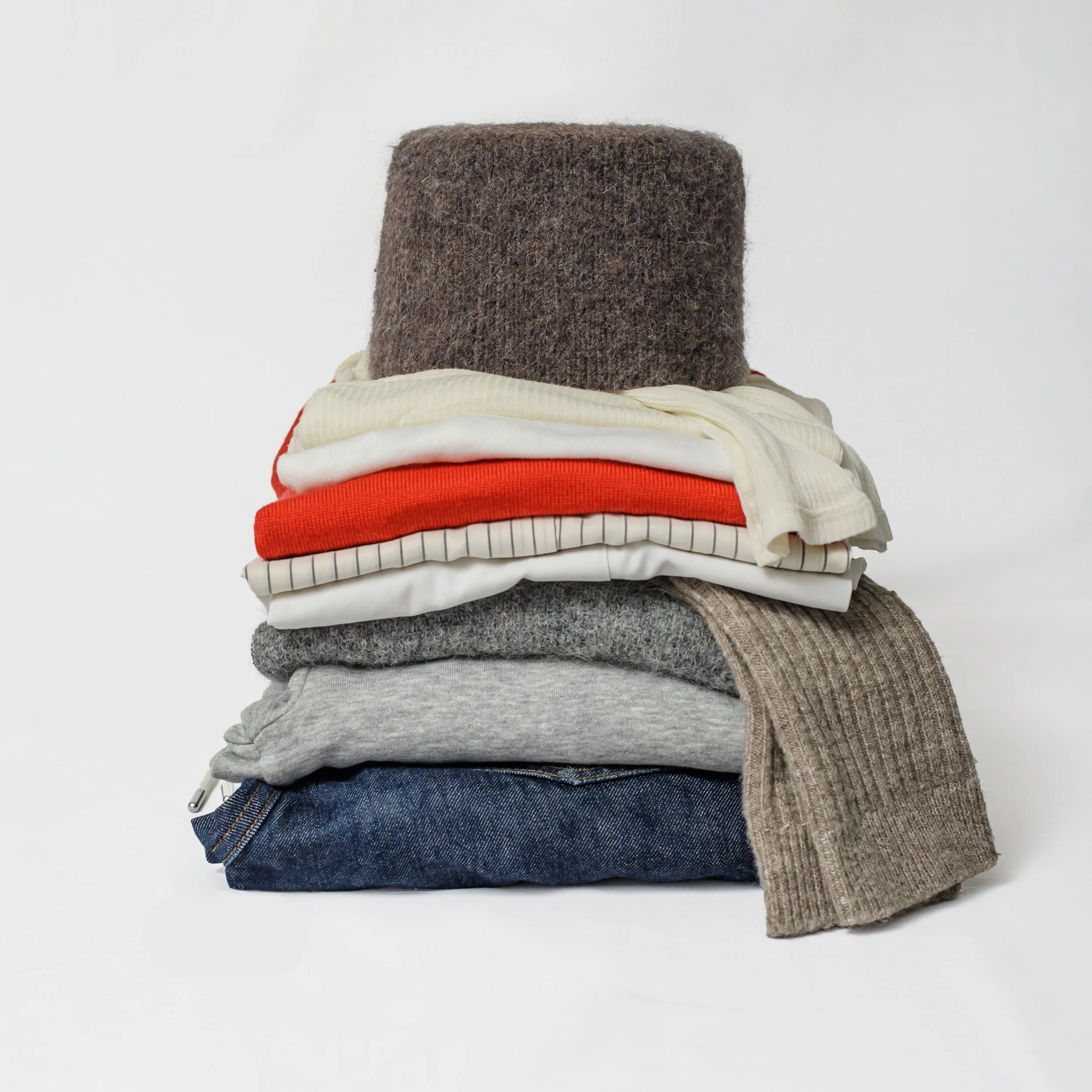 Life Atelier Services - Dressing, Essential Signifiers