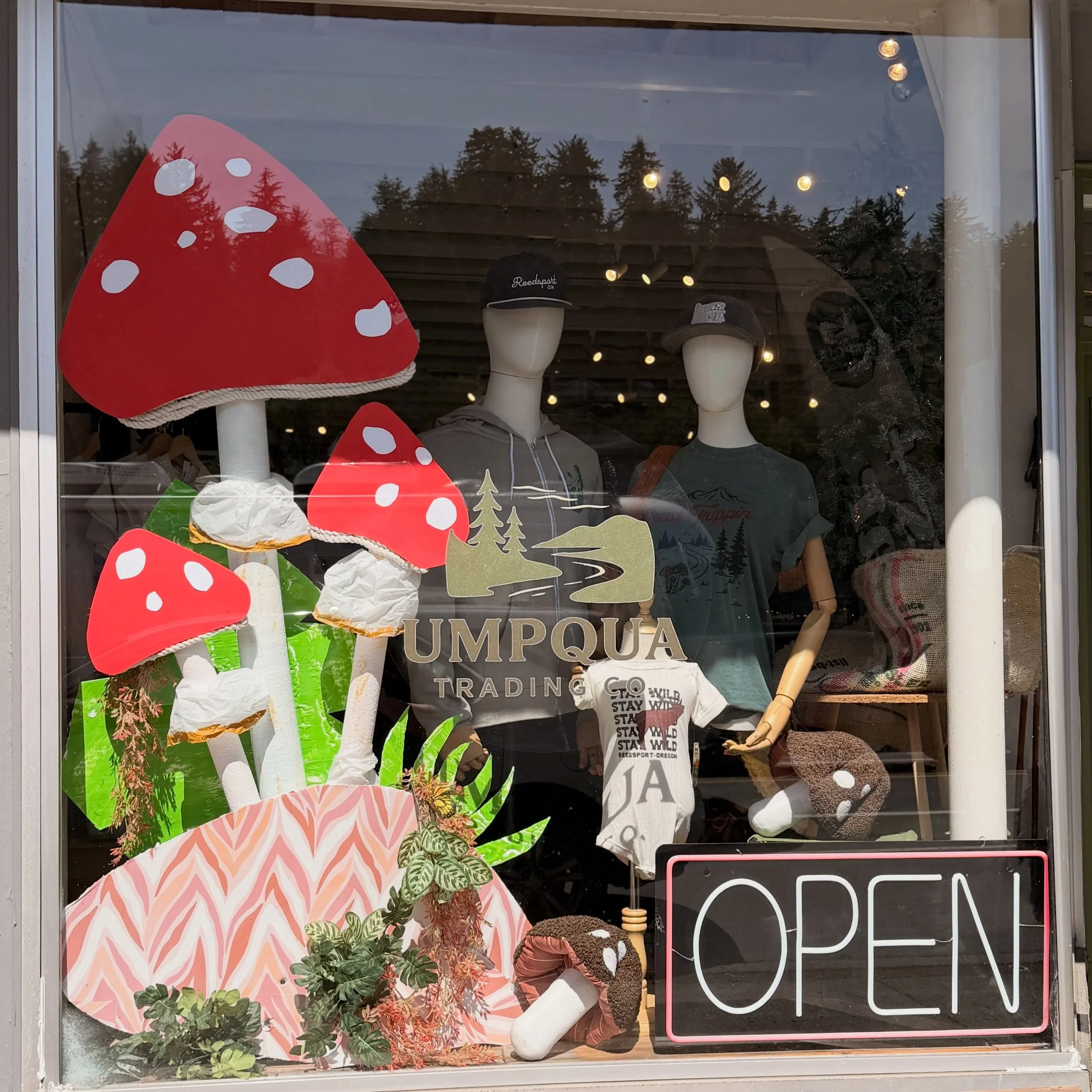 Stop in this weekend and wander awhile ❤️
