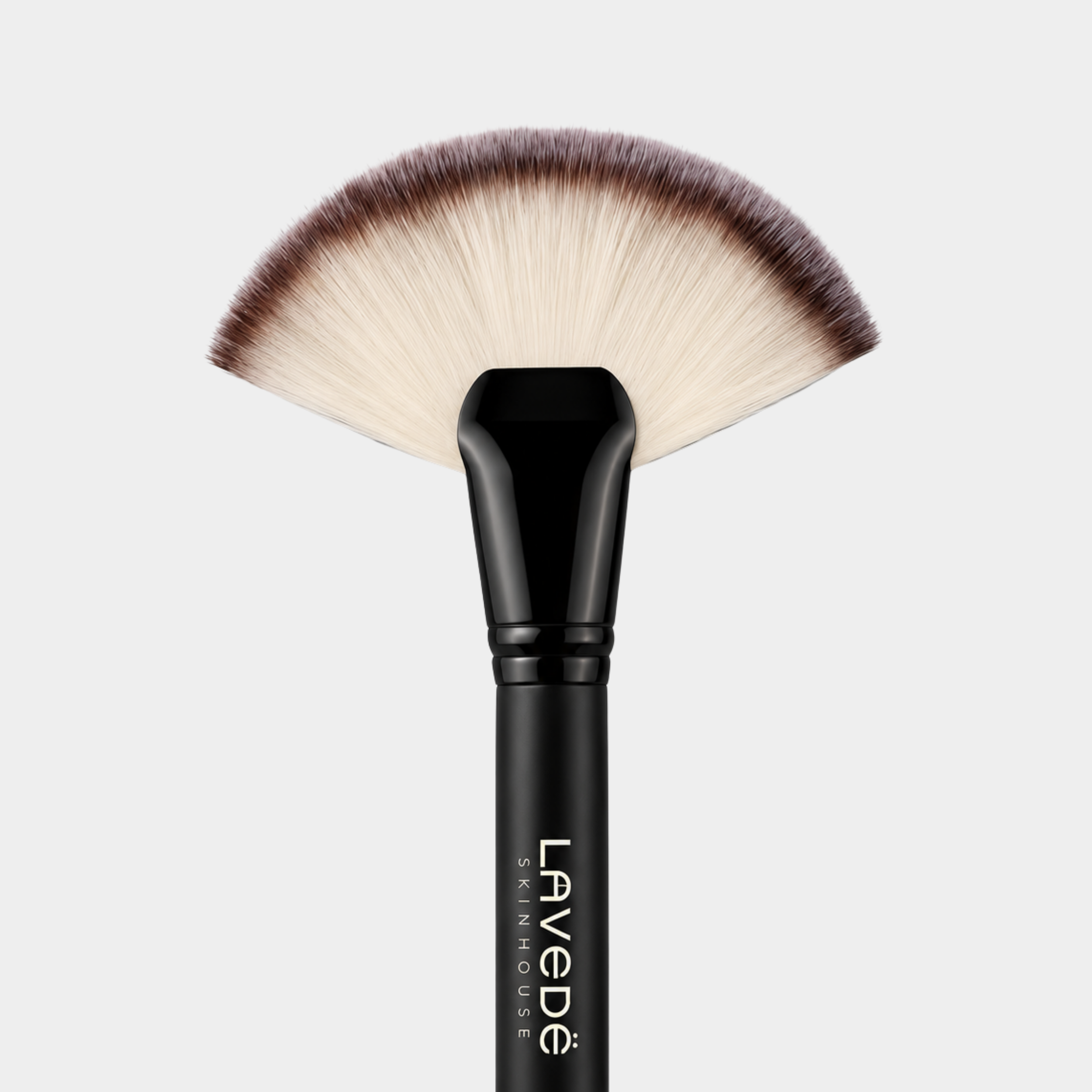F08 — Oversized Treatment Fan Brush