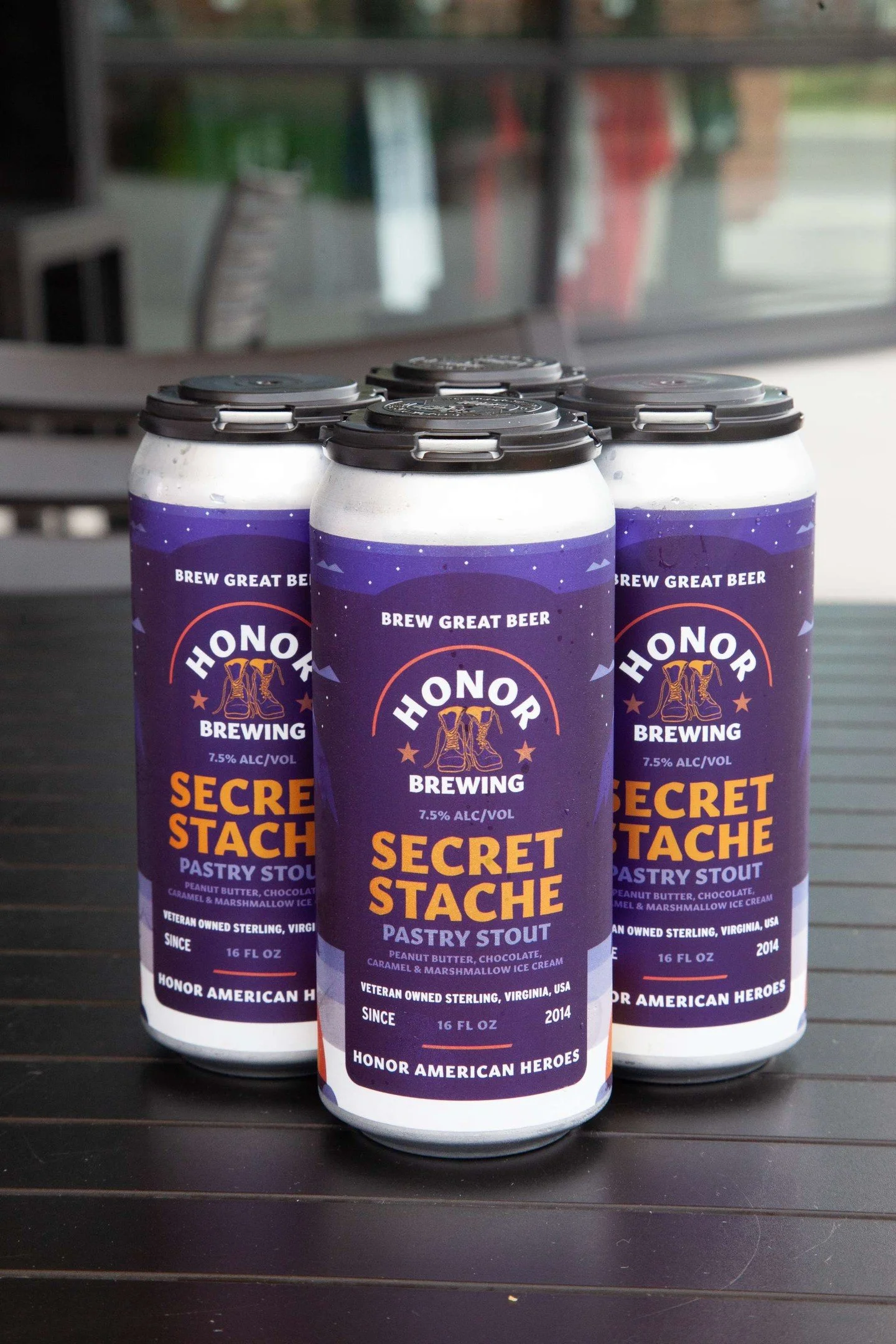 When the temps drop, Secret Stache comes out! 🍫🥜
Brewed with rich notes of vanilla, peanut, marshmallow, and caramel, this decadent pastry stout is dessert in a glass. Perfect for fireside sipping as the nights get colder. 🍂🔥
This decedent brew