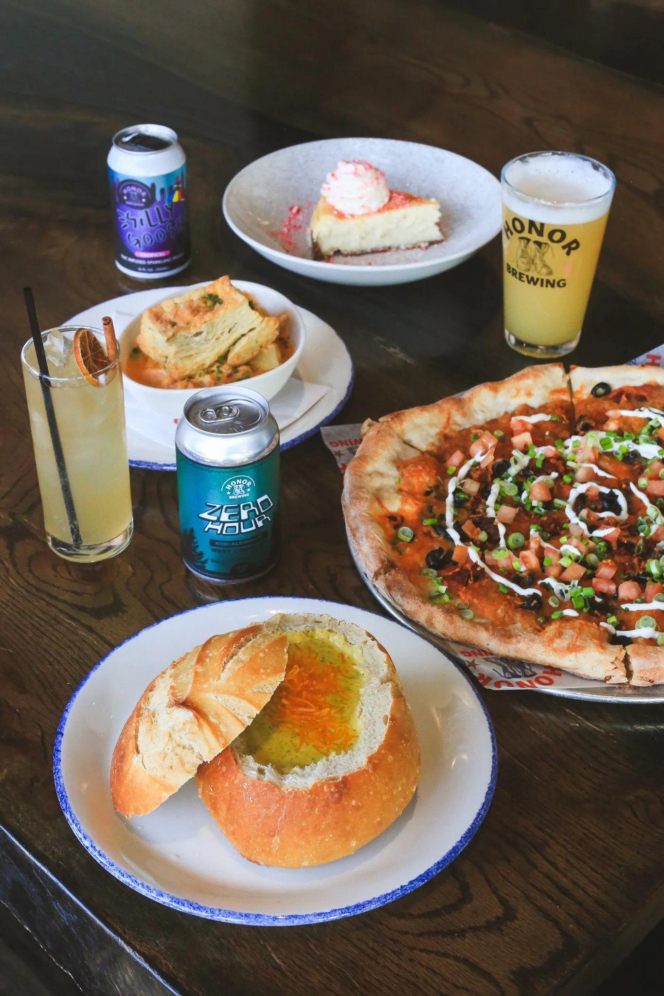 January food specials have arrived.

🥣 Broccoli Cheddar Soup
Rich, creamy, and topped with cheddar + green onions.
Feeling extra cozy? Make it a bread bowl for just +$3 🥖✨

🍕 Mexican Pizza
Refried beans, savory chorizo crumbles, cheddar cheese, bl