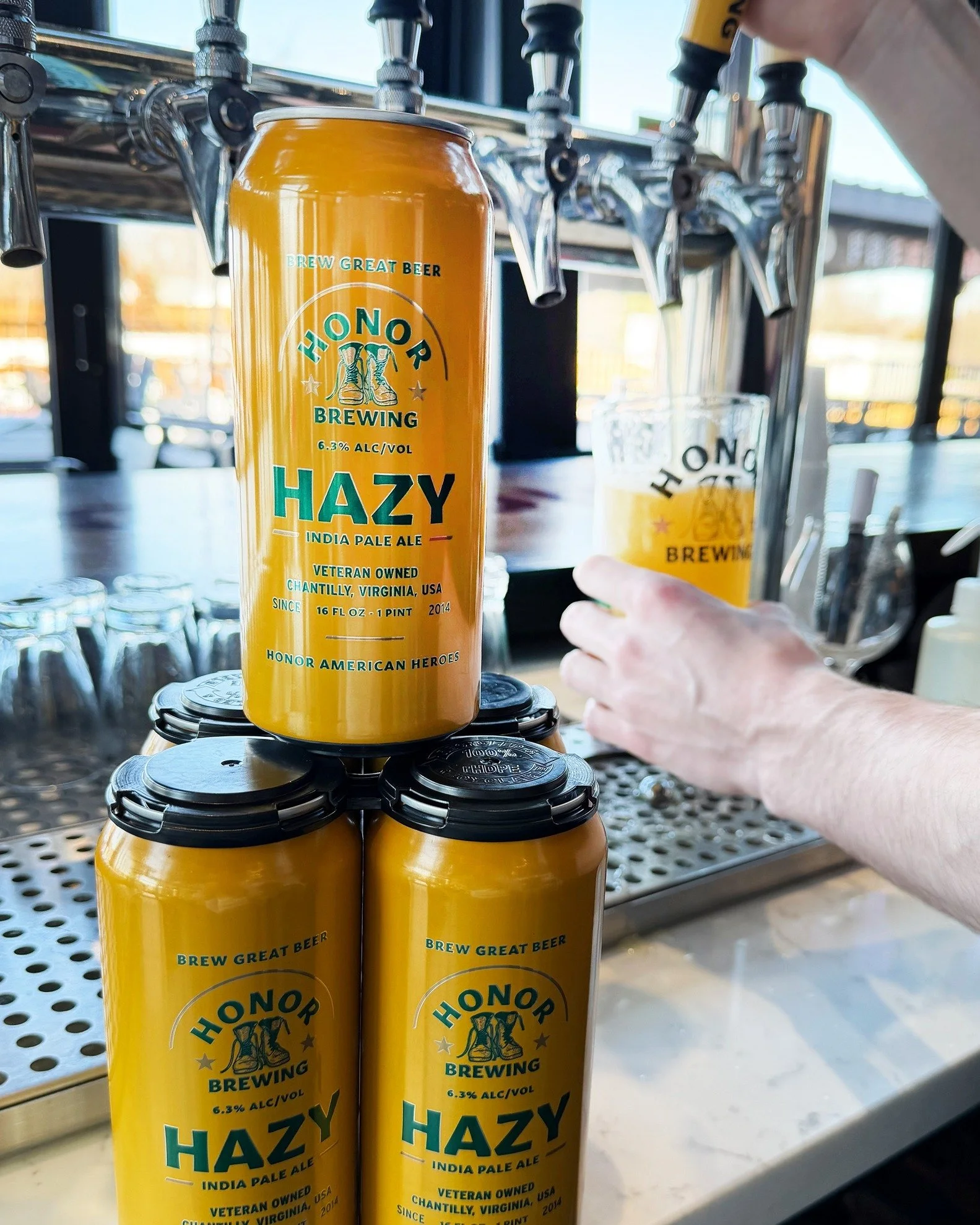 Tropical fruit flavors. Full bodied. Easy drinking.

What more can we say?

Honor Hazy IPA checks every box for a refreshing, hop-forward beer without the bite. Smooth, juicy, and built for wherever the day takes you.

Whether you're enjoying a cold 