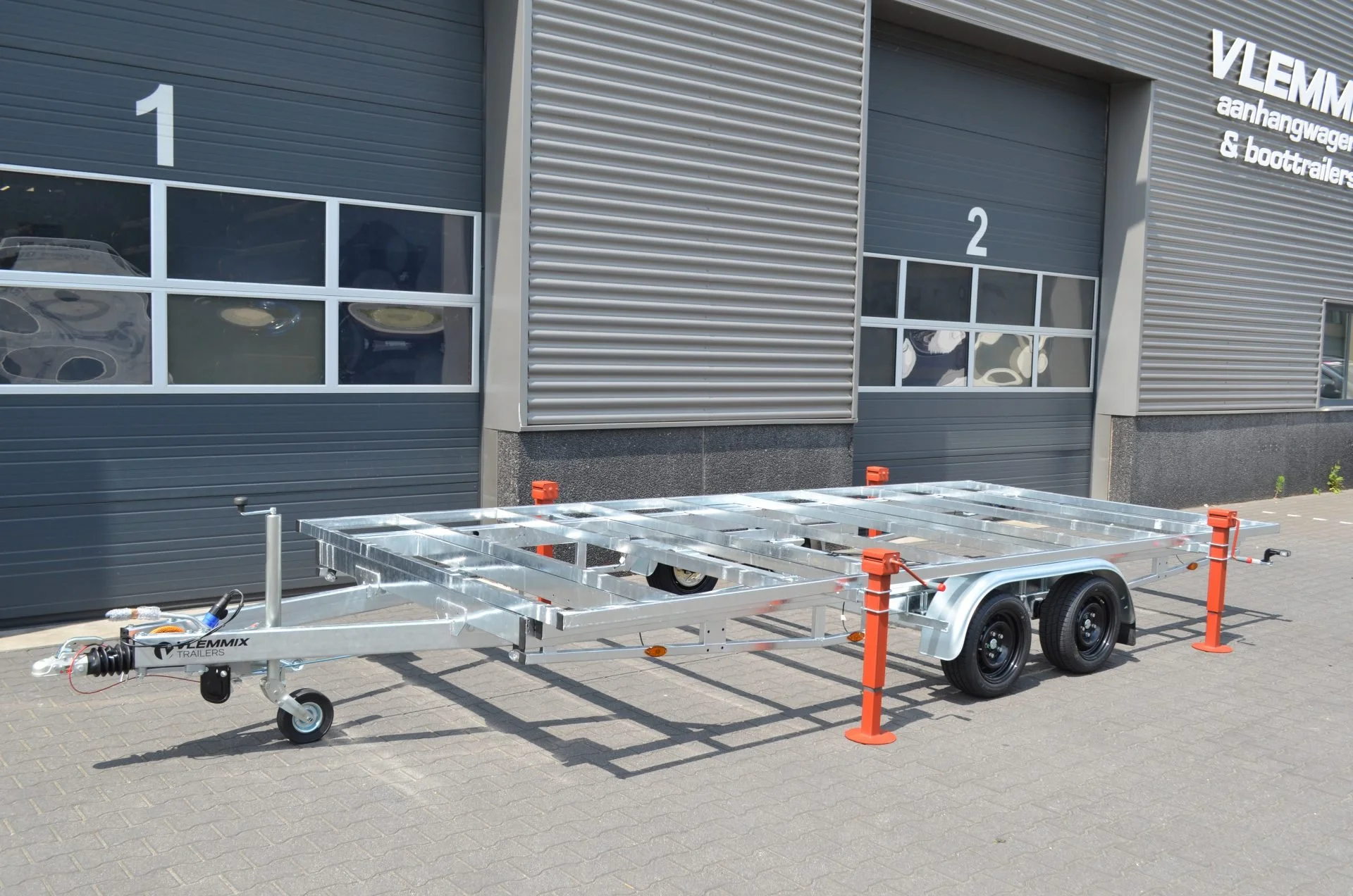 Detachable Trailer 540 2×1800 kg.jpg