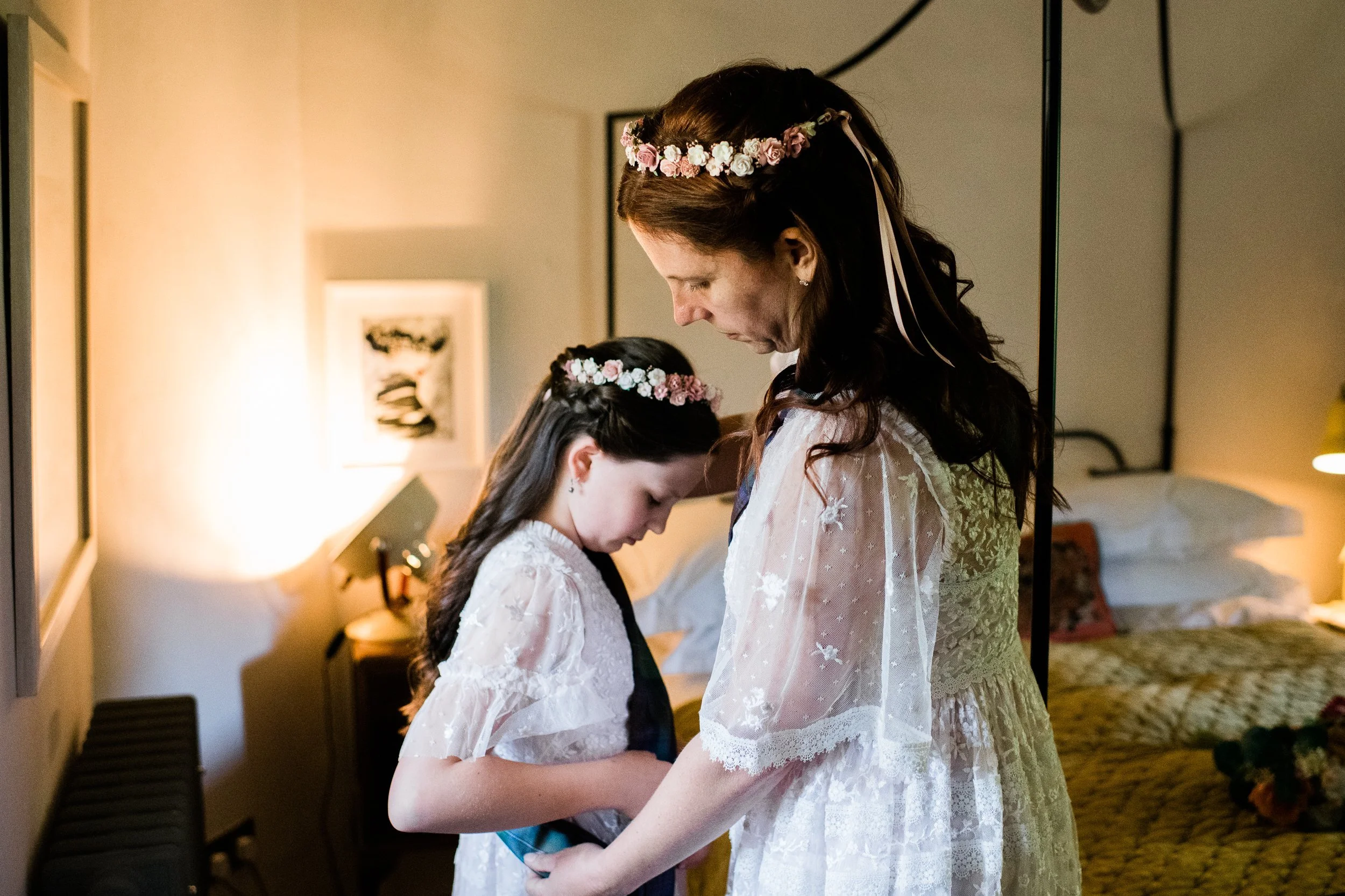 Kilmartin Castle Wedding-8.jpg