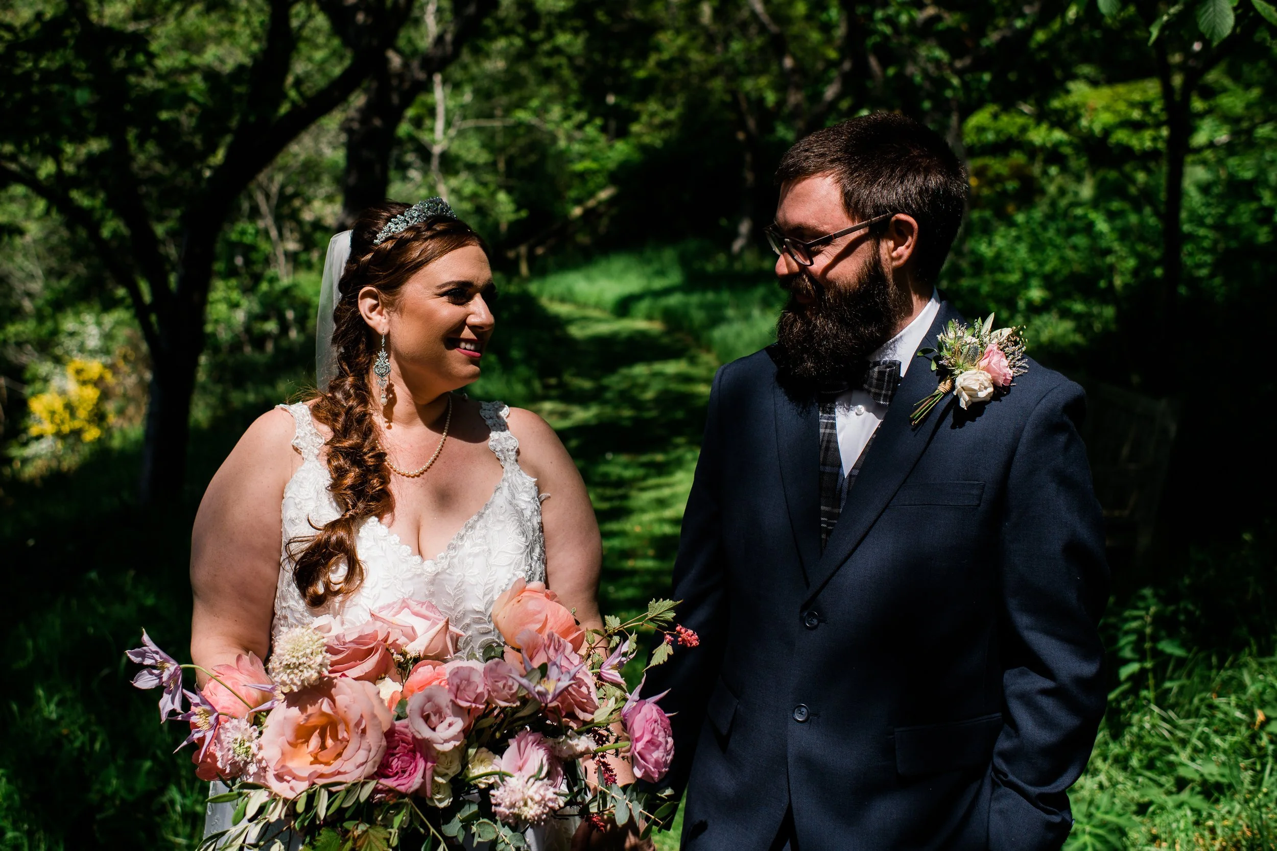 Neidpath Castle Wedding-21.jpg