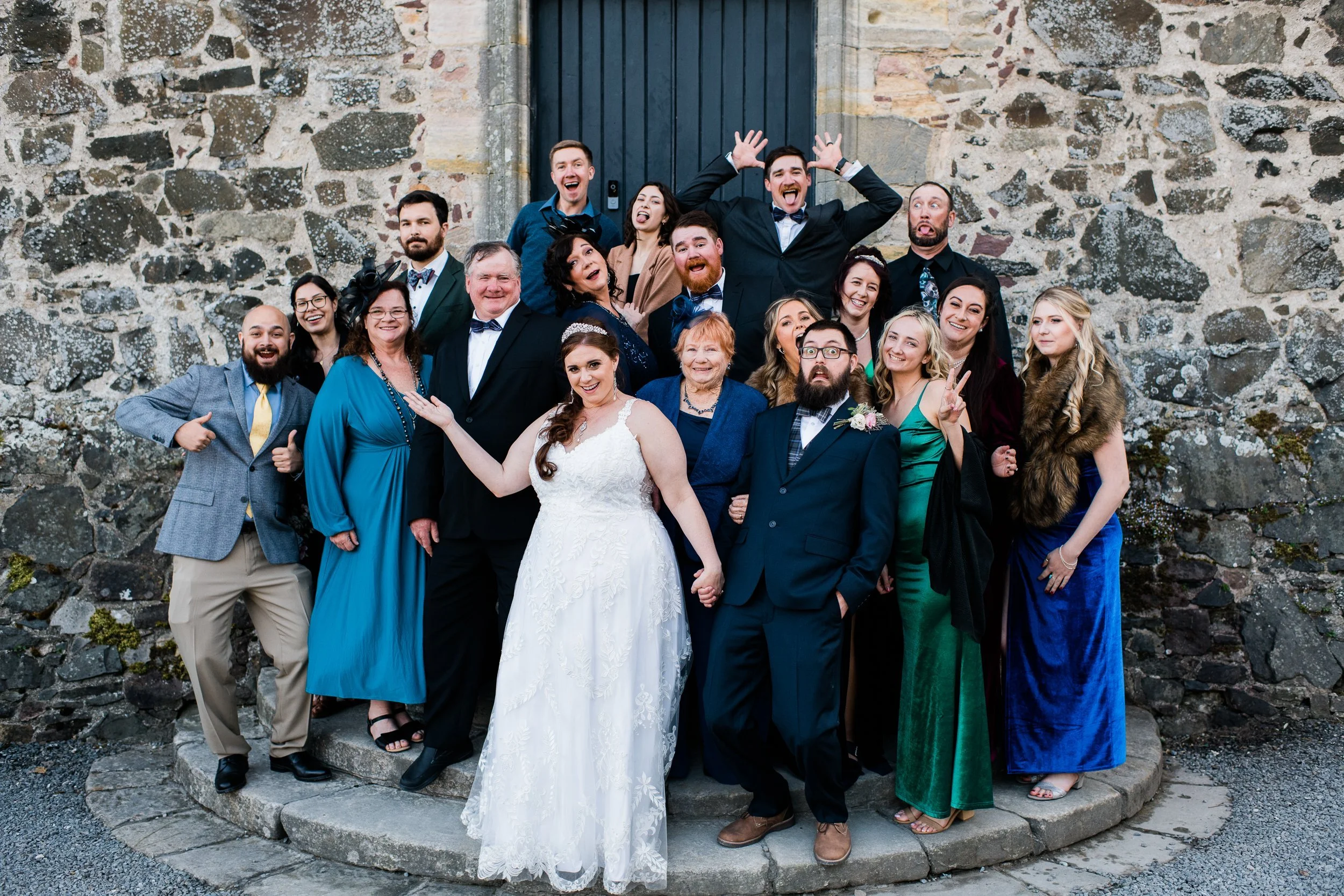 Neidpath Castle Wedding-64.jpg