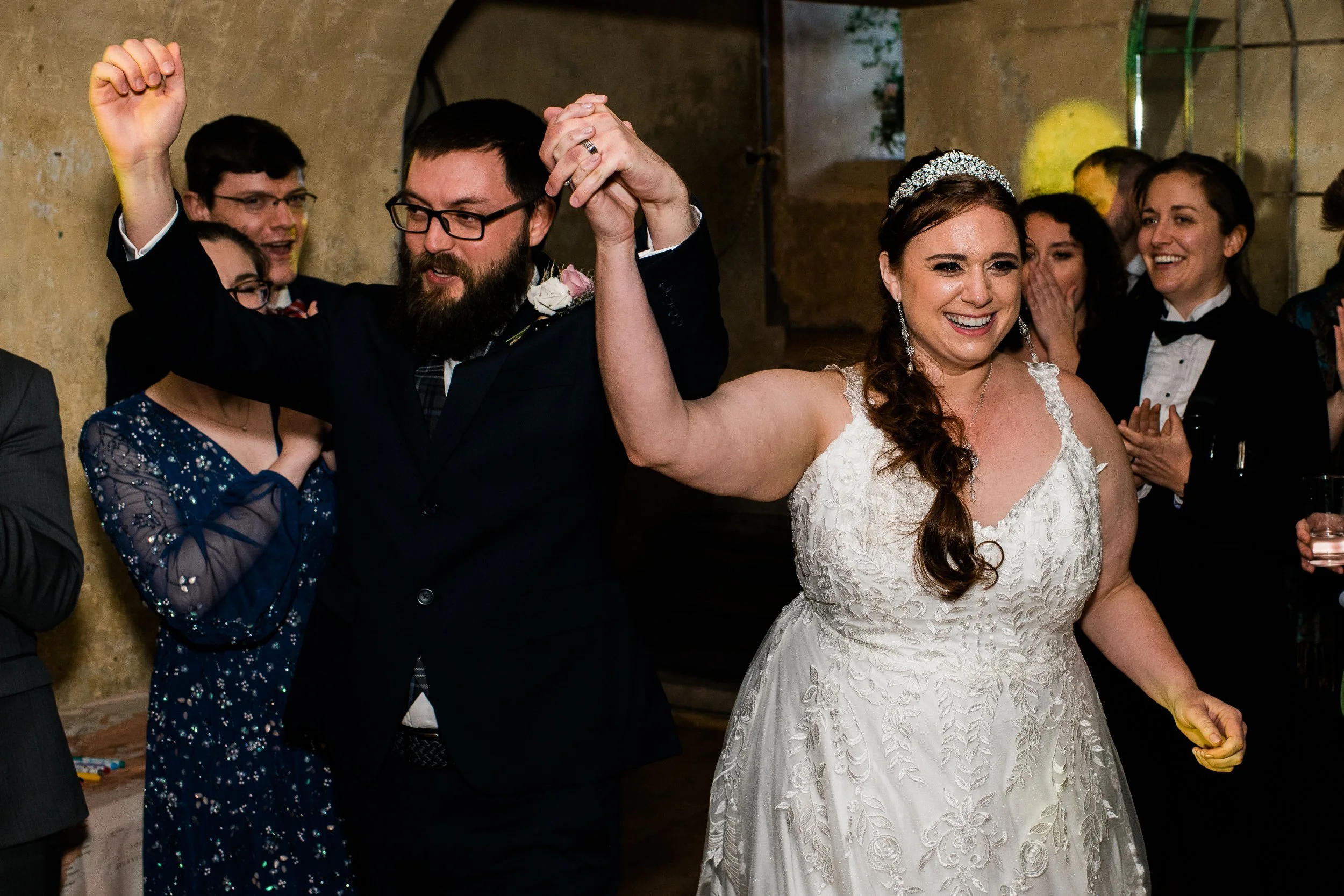 Neidpath Castle Wedding-65.jpg