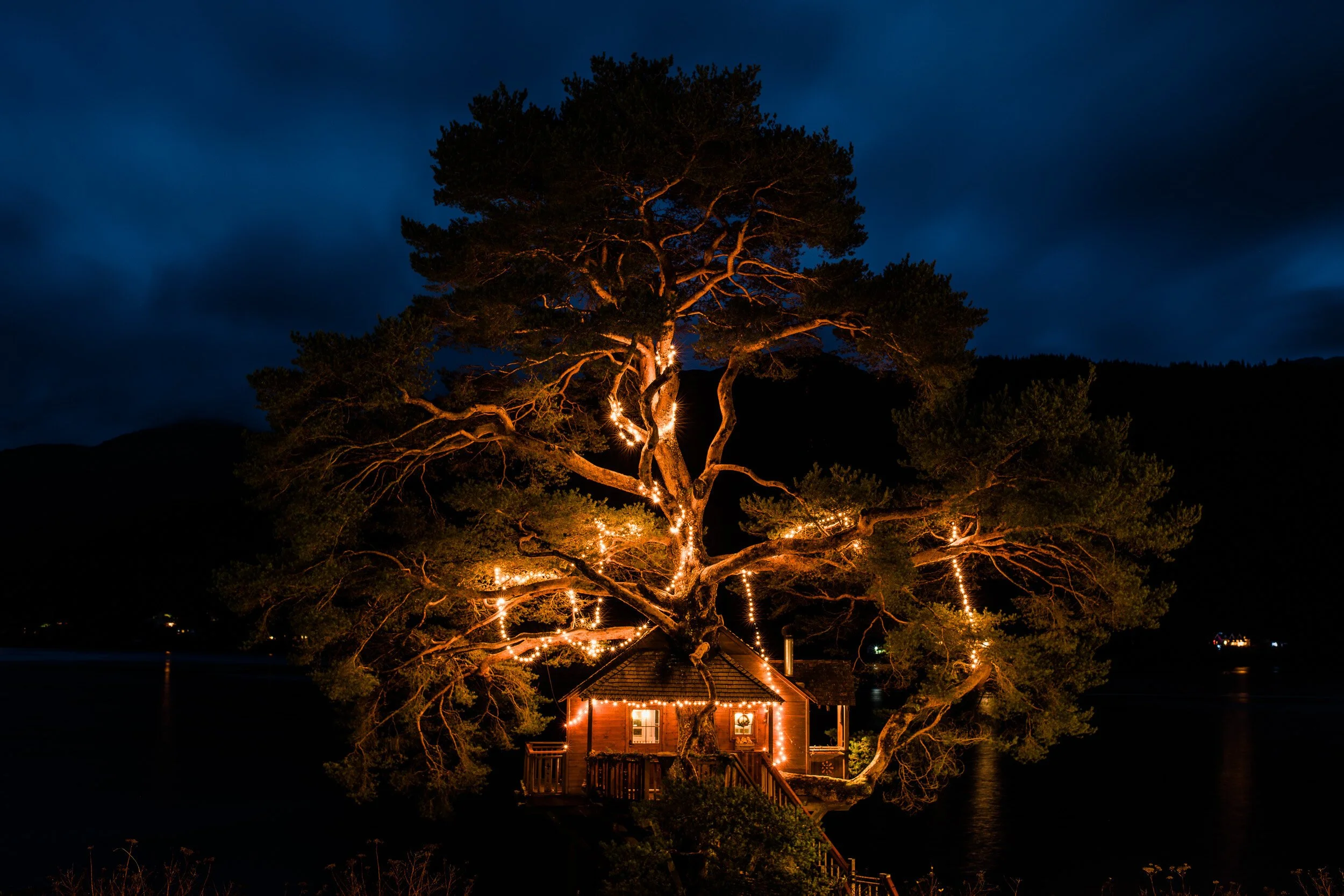 Lodge on Loch Goil Wedding1.jpg