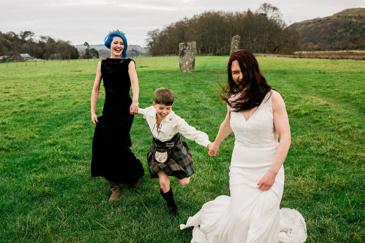 Kilmartin Castle Wedding-12.jpg