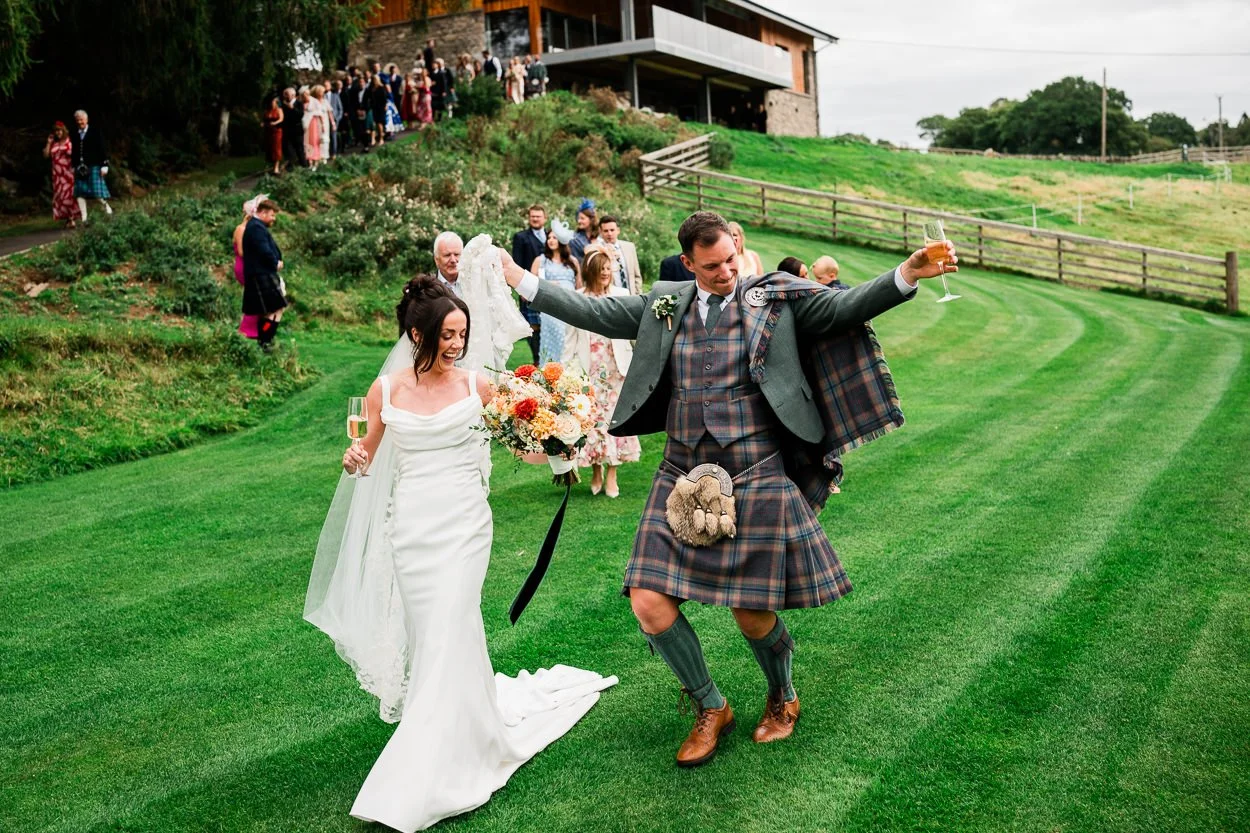 Cardney Steading Wedding Photographer-33.jpg