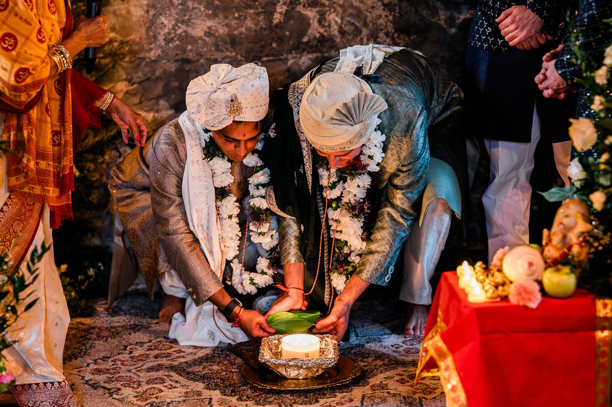 Two-grooms-hindu-ceremony-traditions