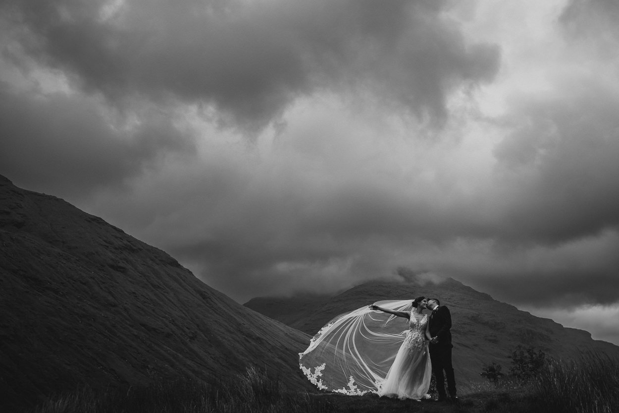 Dramatic-scottish-landscape-elopement