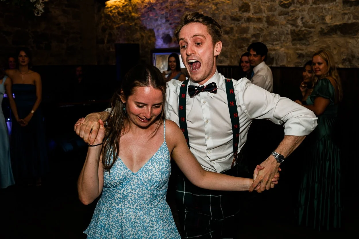 Scottish-Ceilidh-dancing-at-wedding