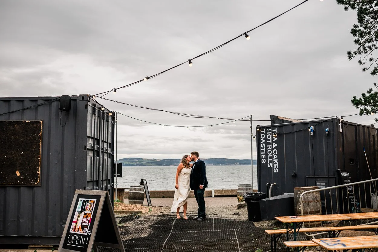 Bride and Groom kissing The Pitt Edinburgh